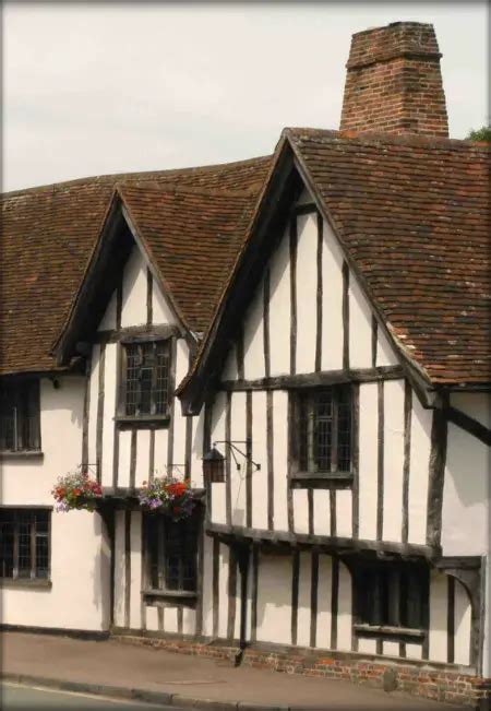 fun facts about tudor homes.